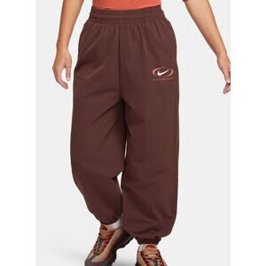 Nike Swoosh woven parachute nylon sweatpants in earth brown women size large